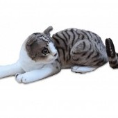 Plyšová ležiaca mačka Micka domáca dĺžka 43 cm