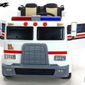 Dvojmiestny USA sanitný bus - ambulancia 4x4