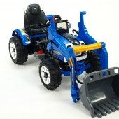 Elektrický traktor Kingdom s ovládateľnou nakladacou lyžicou
