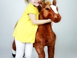 Krásny plyšový koník, hnedák, maznáčik detí, 94cm